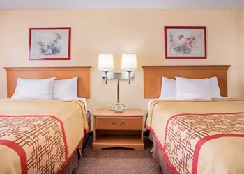 Days Inn by Wyndham St. George hotel thumbnail 4
