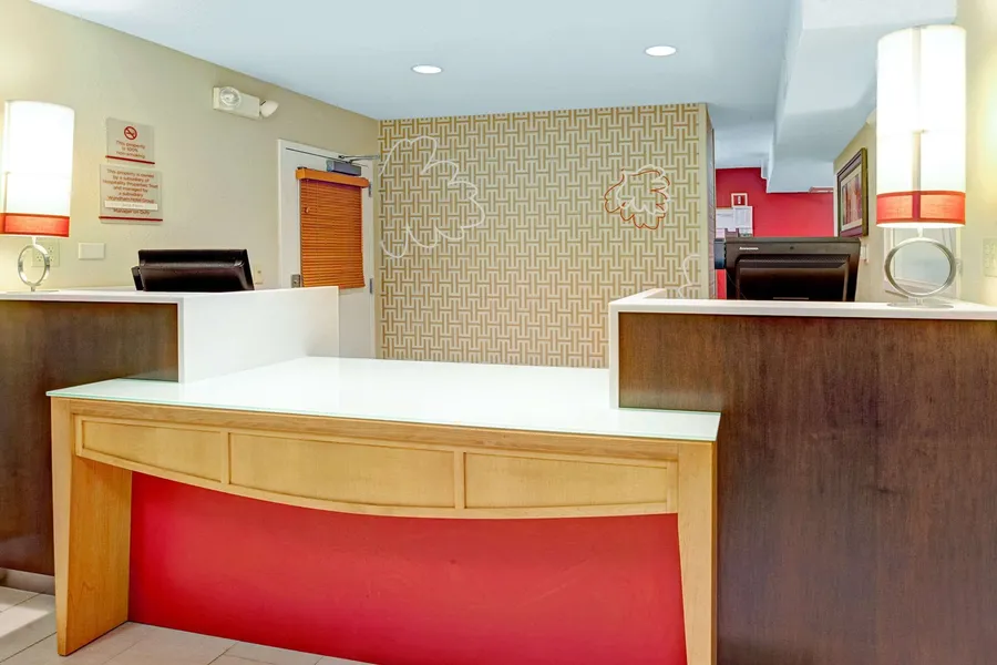 MainStay Suites Northbrook Wheeling hotel detail image 2