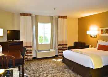 MainStay Suites Northbrook Wheeling hotel thumbnail 4