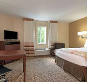 MainStay Suites Northbrook Wheeling hotel detail image 5