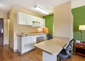 Extended Stay America Select Suites Chicago Naperville West hotel thumbnail 6