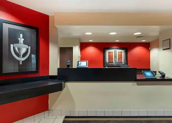 Extended Stay America Select Suites - Chicago - Darien hotel thumbnail 3