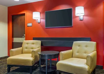 Extended Stay America Select Suites - Chicago - Darien hotel thumbnail 4
