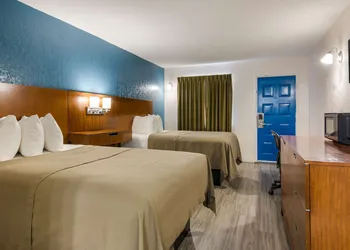 Rodeway Inn Broken Bow - Hochatown hotel thumbnail 7