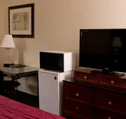 Cedars Inn hotel detail image 3