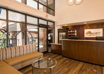 Best Western Plus Coastline Inn hotel thumbnail 3