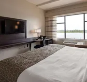 Best Western Plus Coastline Inn hotel detail image 7