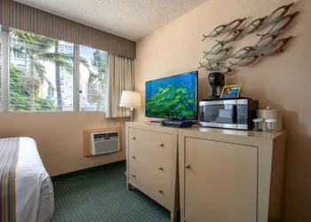 Aqua Aloha Surf Waikiki hotel thumbnail 5