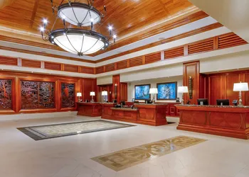 Hilton Grand Vacations Club Grand Waikikian Honolulu hotel thumbnail 3