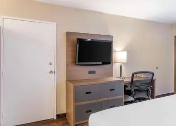 Best Western Plus Stovall's Inn hotel thumbnail 5