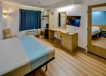 Motel 6 Katy, TX - Houston hotel thumbnail 8