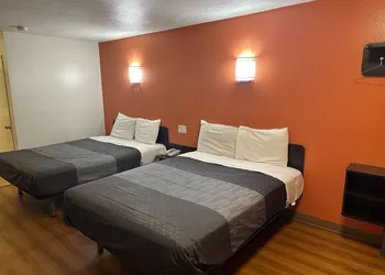 Beachside Inn Motel hotel thumbnail 3