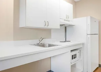 Extended Stay America Suites Orange County Anaheim Conv Ctr hotel thumbnail 8