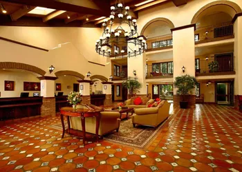 The Buena Park Grand Hotel & Suites hotel thumbnail 2
