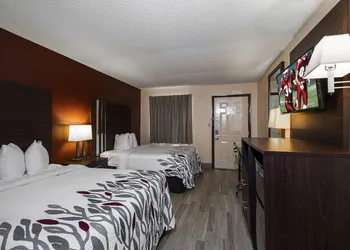 Red Roof Inn Valdosta - University hotel thumbnail 7