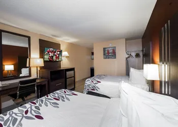 Red Roof Inn Valdosta - University hotel thumbnail 8