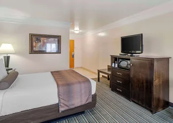 Best Western Liberty Inn hotel thumbnail 8