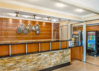 Best Western Plus Orange County Airport North hotel thumbnail 4