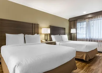 Best Western Plus Orange County Airport North hotel thumbnail 8