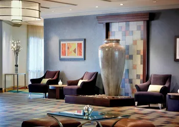 Costa Mesa Marriott hotel thumbnail 4