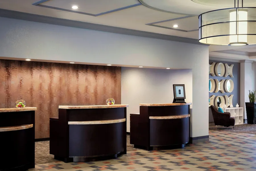 Costa Mesa Marriott hotel detail image 6