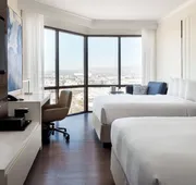 Irvine Marriott hotel detail image 7