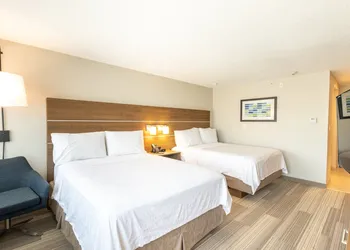 Holiday Inn Express Anaheim West by IHG hotel thumbnail 2
