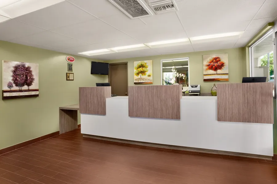 Kings Inn Anaheim at the Park & Convention Center hotel detail image 2