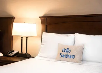 Days Inn by Wyndham San Diego Hotel Circle hotel thumbnail 8