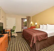 Quality Inn At the Mall - Valdosta hotel detail image 7