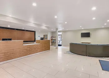 Best Western Carlsbad by the Sea hotel thumbnail 2