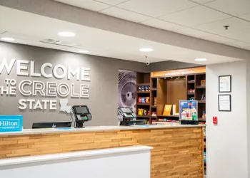 Hampton Inn Gonzales hotel thumbnail 2
