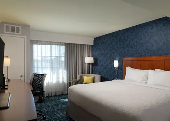 Courtyard by Marriott Old Town hotel thumbnail 6