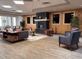 Ramada by Wyndham Estevan hotel thumbnail 3