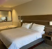 Holiday Inn Express & Suites Portland by IHG hotel detail image 7