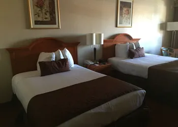 Chula Vista Inn hotel thumbnail 7