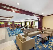 Best Western Plus Pratt hotel detail image 4