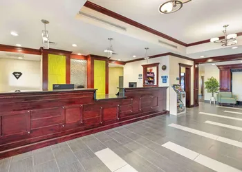 Best Western Plus Pratt hotel thumbnail 6