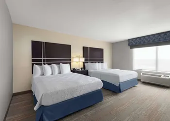 Hampton Inn & Suites Douglas hotel thumbnail 8