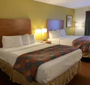 Baymont by Wyndham Cave City hotel detail image 3