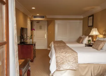 Best Western Plus Sunset Plaza Hotel hotel thumbnail 7