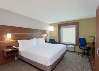 Holiday Inn Express West Los Angeles by IHG hotel thumbnail 5
