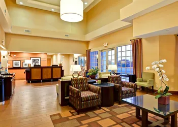 Hampton Inn & Suites San Clemente hotel thumbnail 2