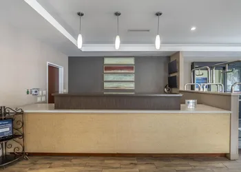 Best Western Plus Hotel At The Convention Center hotel thumbnail 4