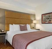 Best Western Plus Thousand Oaks Inn hotel detail image 4