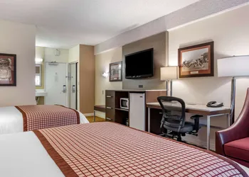 Best Western Plus Thousand Oaks Inn hotel thumbnail 7
