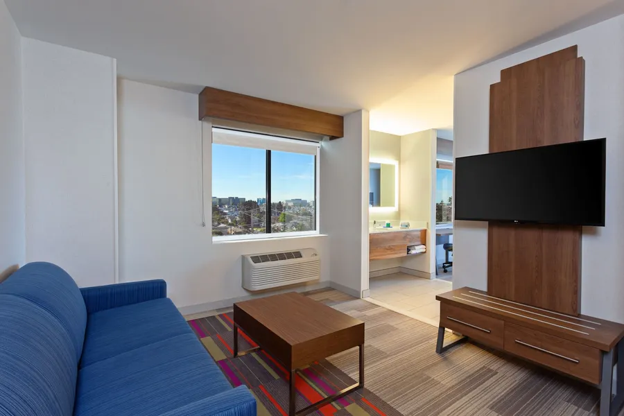 Holiday Inn Express Los Angeles Airport by IHG hotel detail image 6