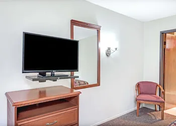Vantage Point Inn Woodland Hills hotel thumbnail 7