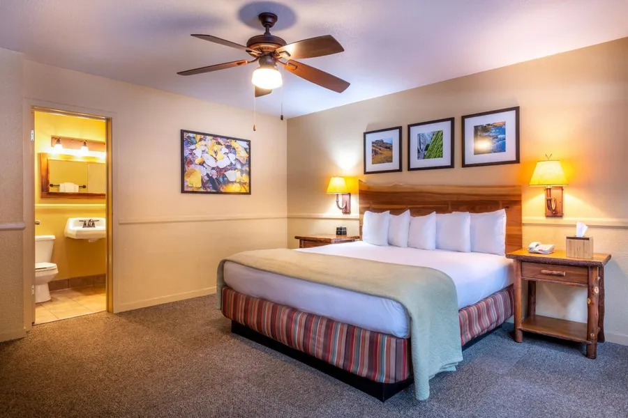 Yosemite Valley Lodge hotel detail image 6