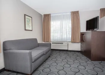 Baymont by Wyndham San Diego Downtown hotel thumbnail 5